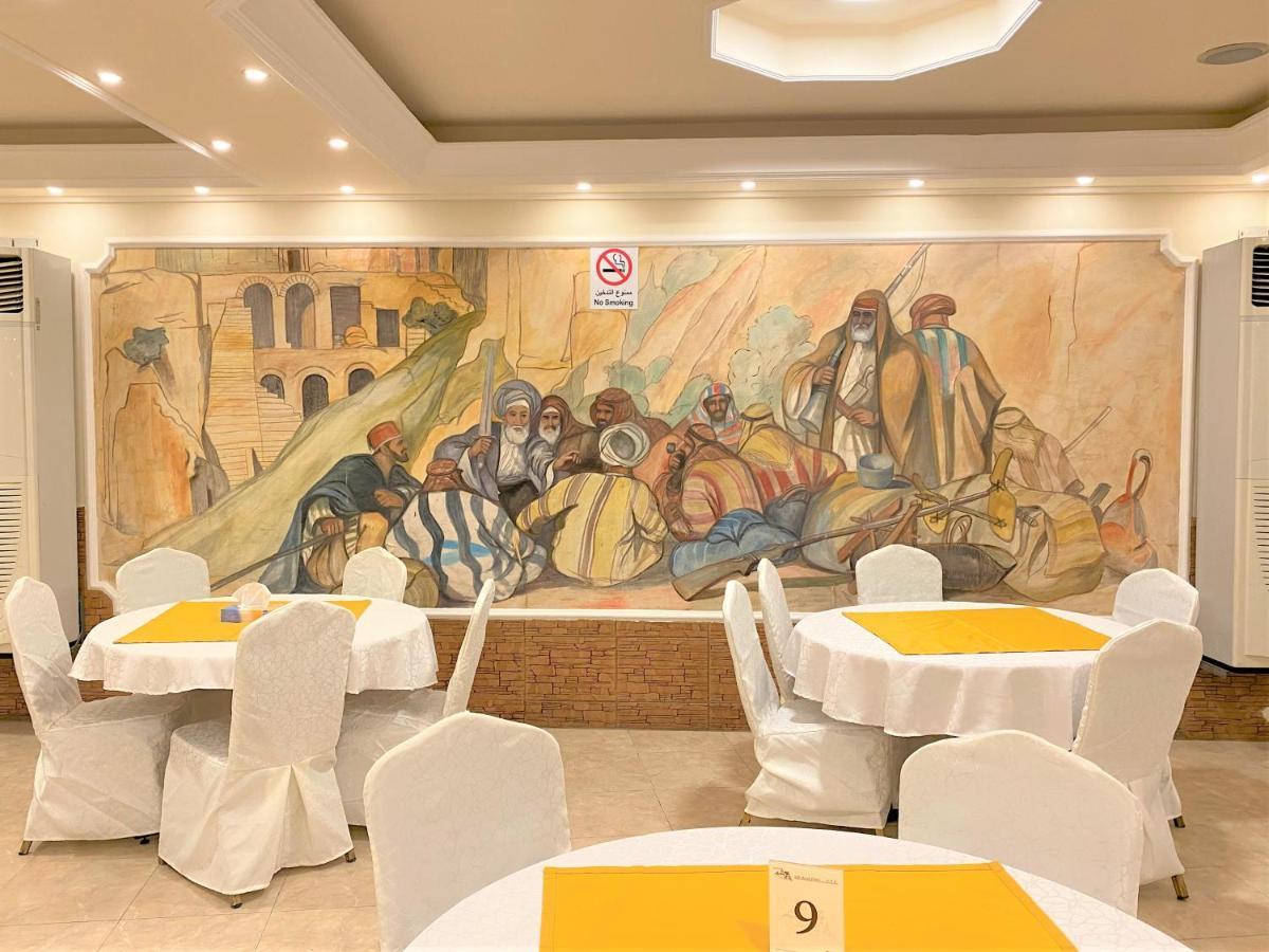 Silk Road Hotel Vádi Músza Kültér fotó
